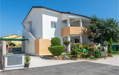 Stunning Apartment In Porec With Wifi — 4-Star Luxury Hotel in Porec, Croatia