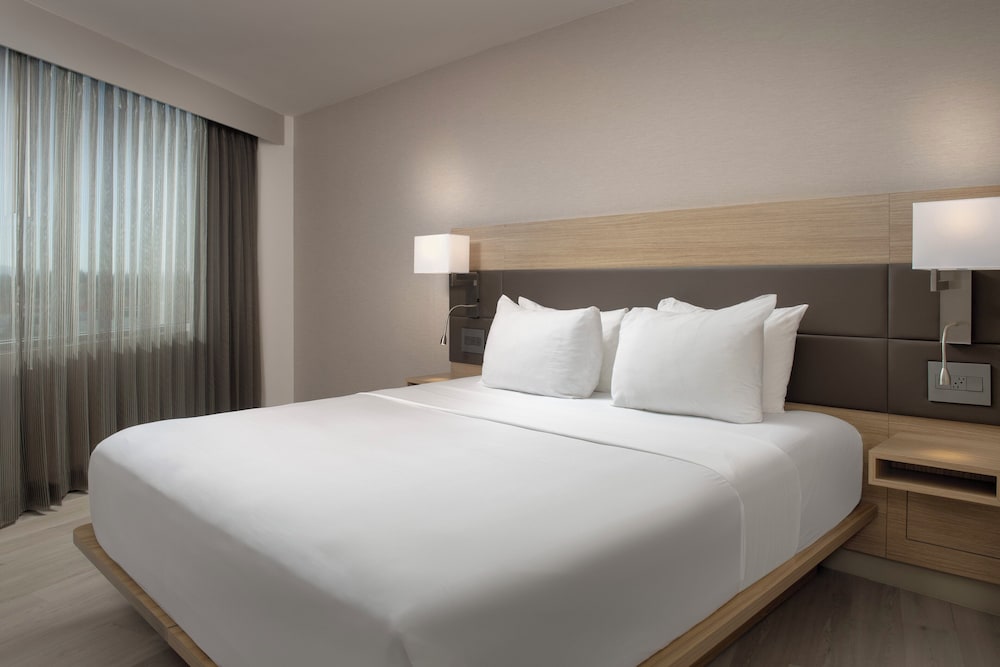 AC Hotel by Marriott Portland Lake Oswego - photo 8