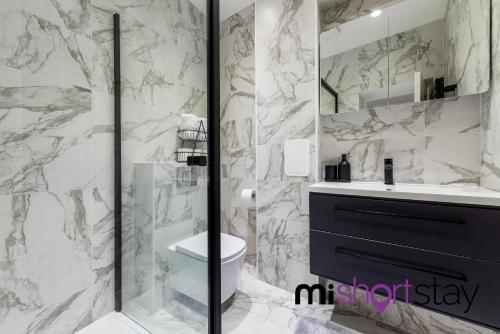 The Residence Fitzrovia Private One Bedroom Apartment With Own Entrance — 4-Star Luxury Hotel in London, United Kingdom