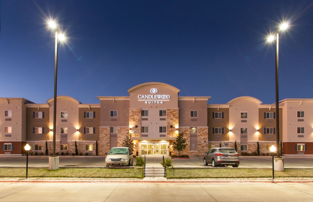 Candlewood Suites New Braunfels by IHG - photo 13