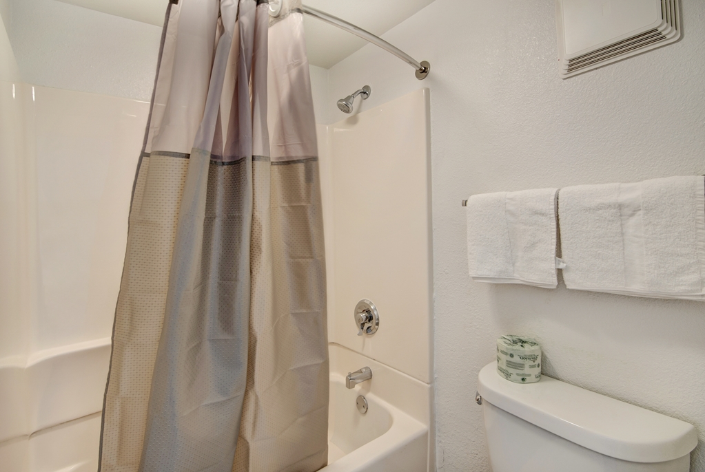 Motel 6 Dallas TX Forest Lane - photo 23