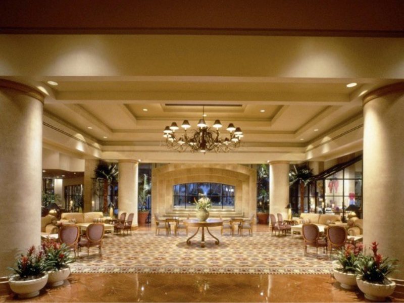 Sheraton Crescent Hotel - photo 19
