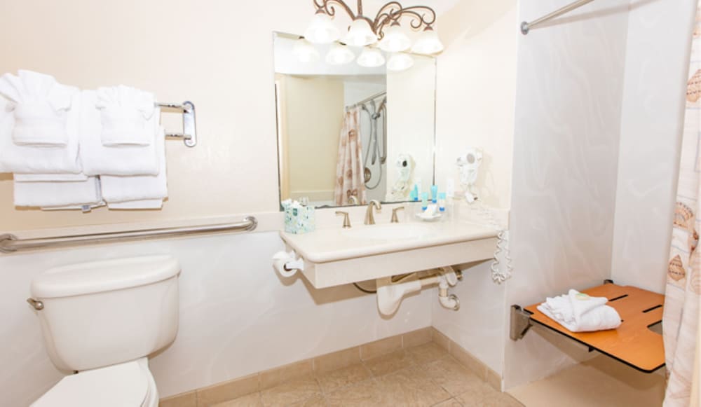 Tween Waters Island Resort & Spa - photo 39