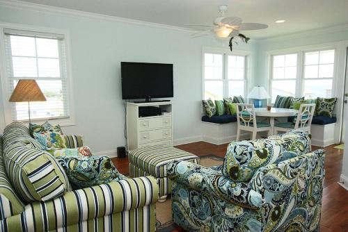 Nexta C by Oak Island Accommodations - photo 17