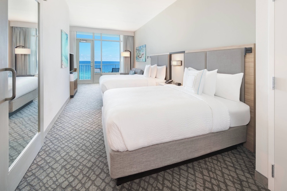 SpringHill Suites by Marriott Panama City Beach Beachfront - photo 8