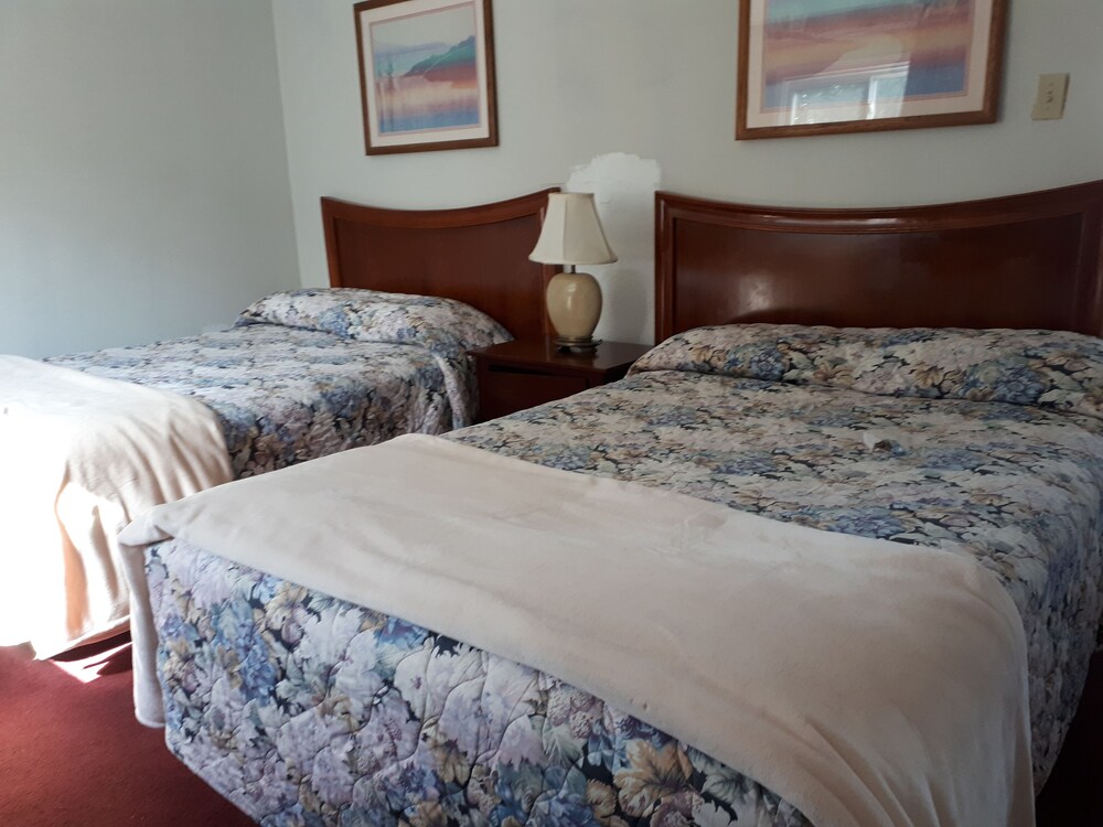 Sundowner Motel - photo 7