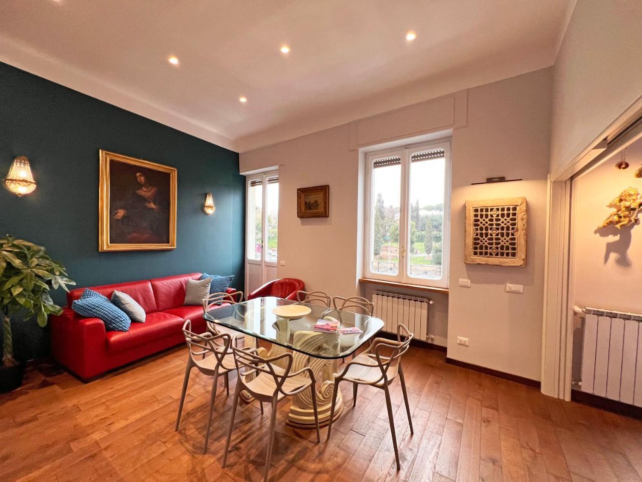 A Casa di Lu Al Colosseo Guest House — 4-Star Luxury Hotel in Rome, Italy