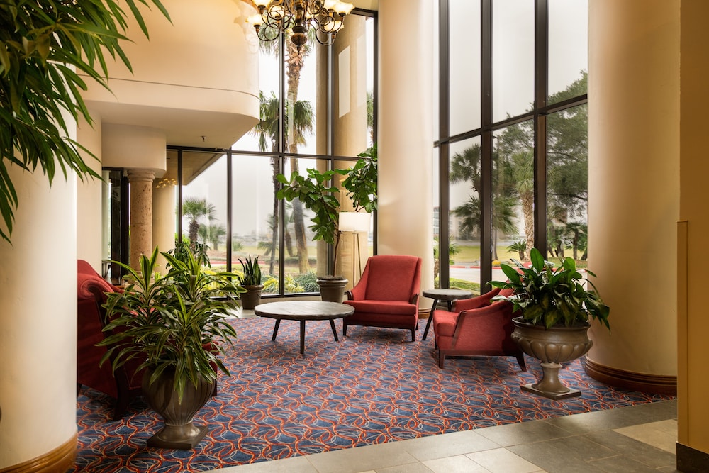 MCM Eleganté Hotel & Conference Center Beaumont - photo 27