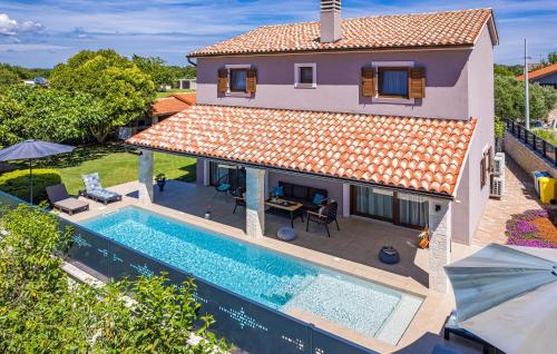 Villa Roma — 4-Star Luxury Hotel in Pula, Croatia