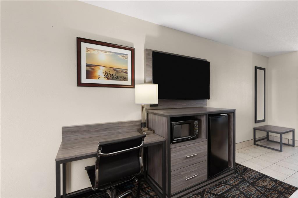 Baymont by Wyndham Richburg Chester Area - photo 24