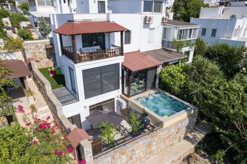 Villa Bitez — 4-Star Luxury Hotel in Bodrum, Turkey