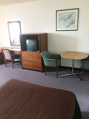 Village Motel - photo 12