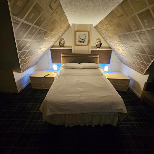 Commercial hotel - carbon neutral hotel in Thurso