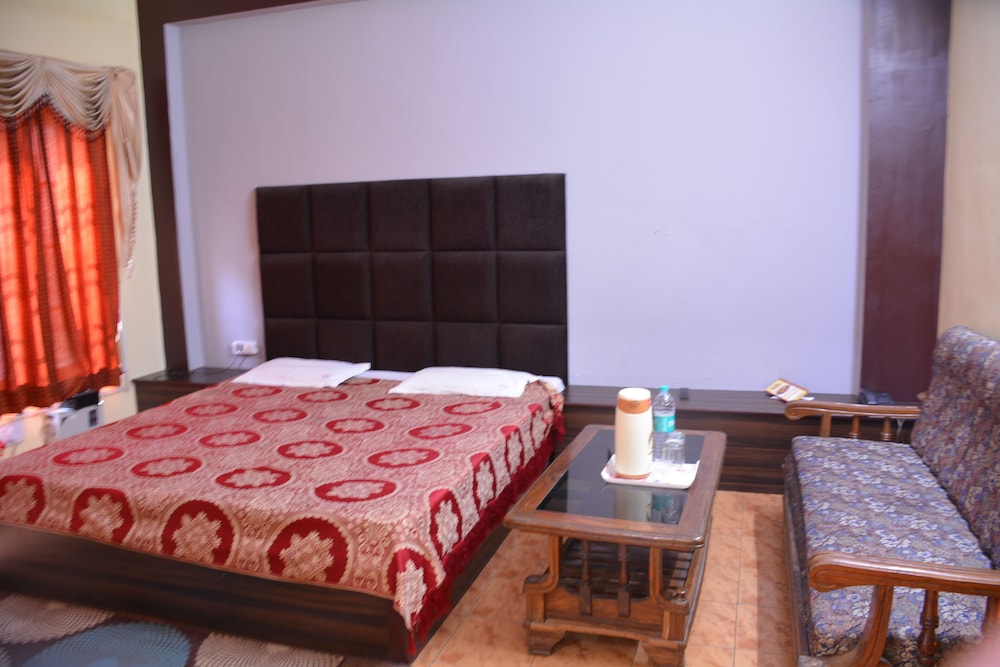 Mansarover Hotel & Banquets — Bareilly — photo 5