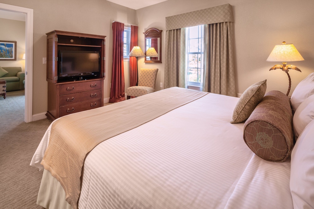 Club Wyndham at the Cottages - photo 4