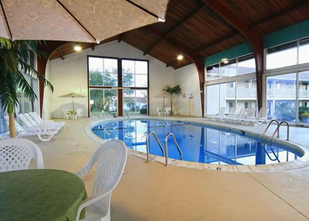 Seashore Park Inn — hotel in Orleans