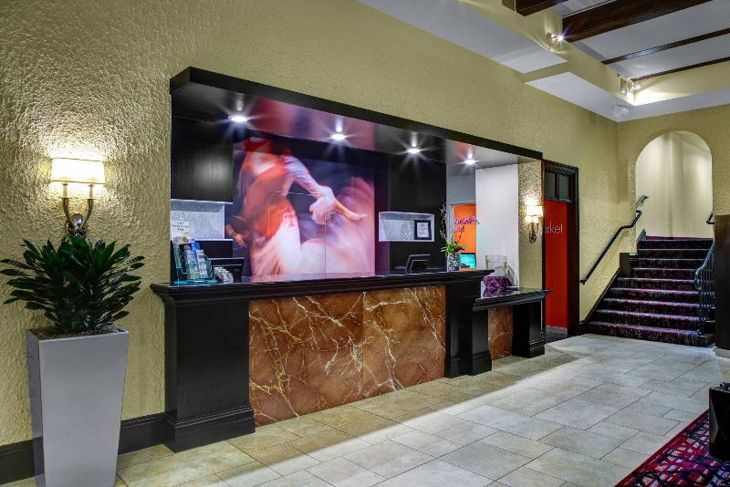 Courtyard by Marriott Kansas City Country Club Plaza - photo 14