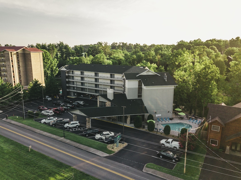 Twin Mountain Inn & Suites - photo 113