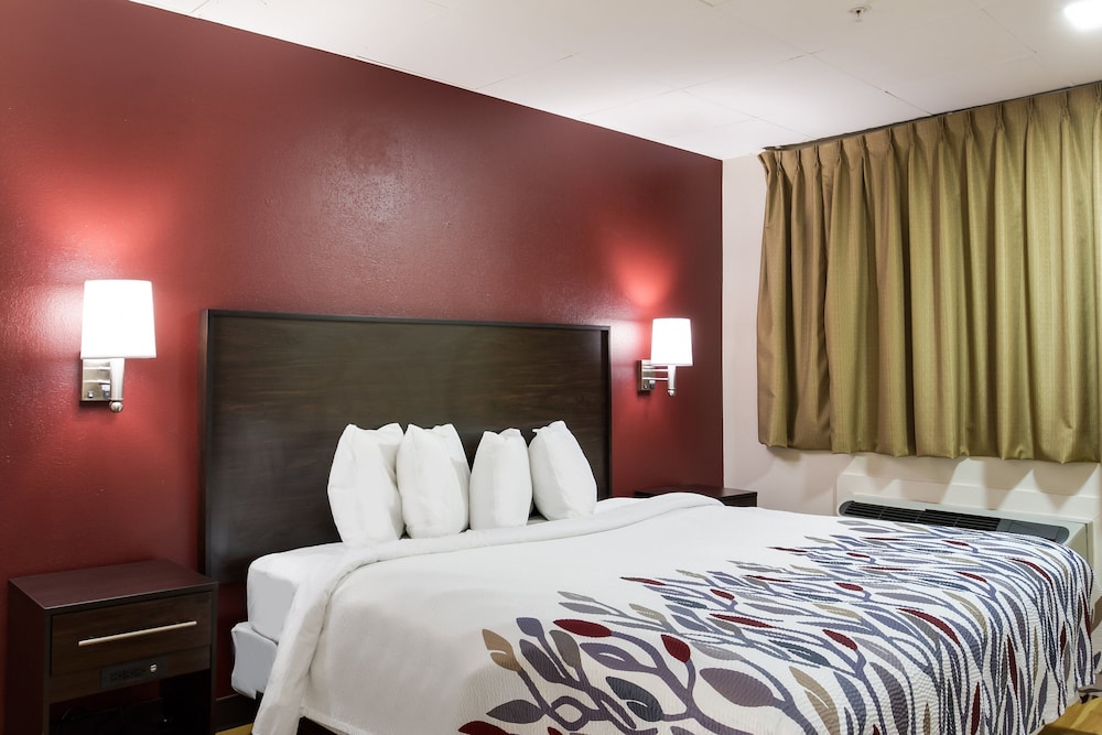 Red Roof Inn York Downtown - photo 14