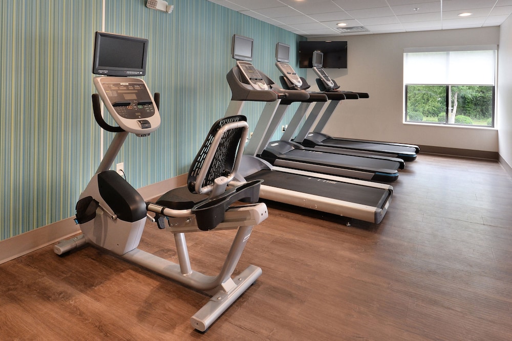 Holiday Inn Express Raleigh Durham Airport by IHG - photo 22