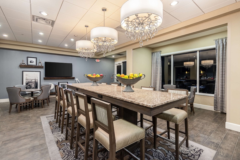 Hampton Inn Daytona Shores Oceanfront - photo 36