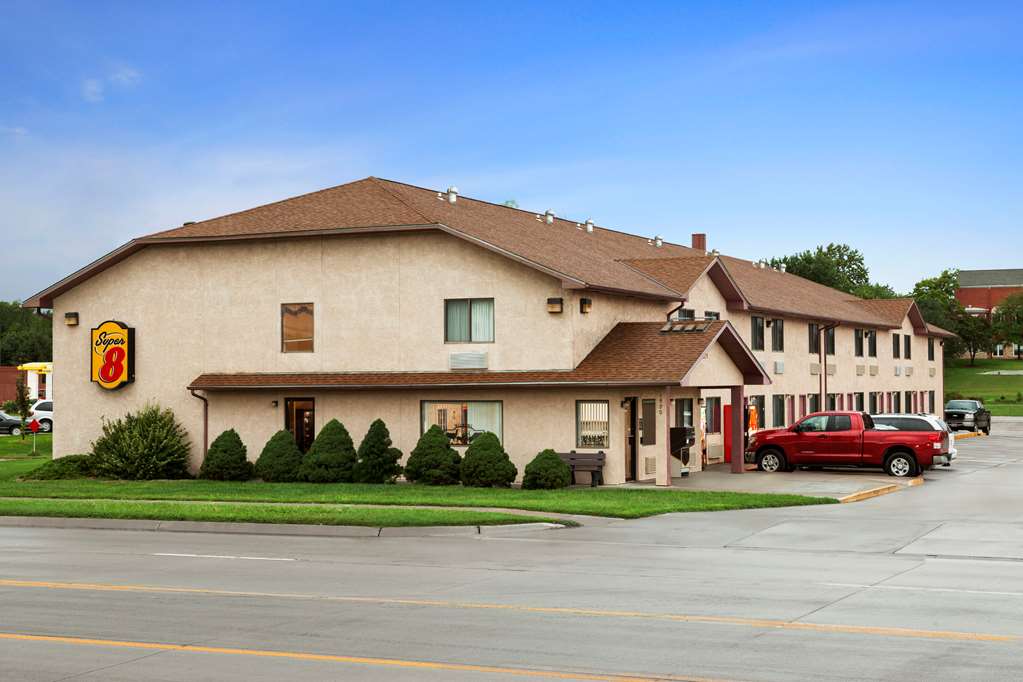 Super 8 Concordia