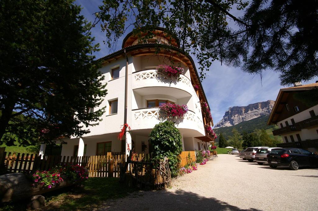 Garni La Ciasota — hotel in La Villa