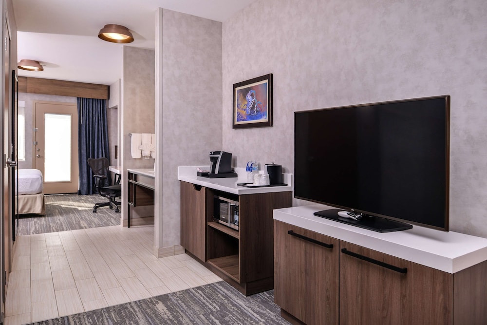 Hilton Garden Inn Bend - photo 30