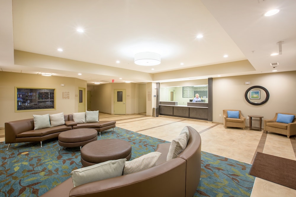 Candlewood Suites Omaha Millard Area an IHG Hotel - photo 2