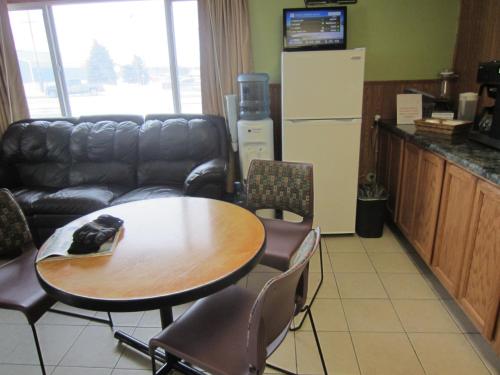 Cloud 9 Motel - photo 22