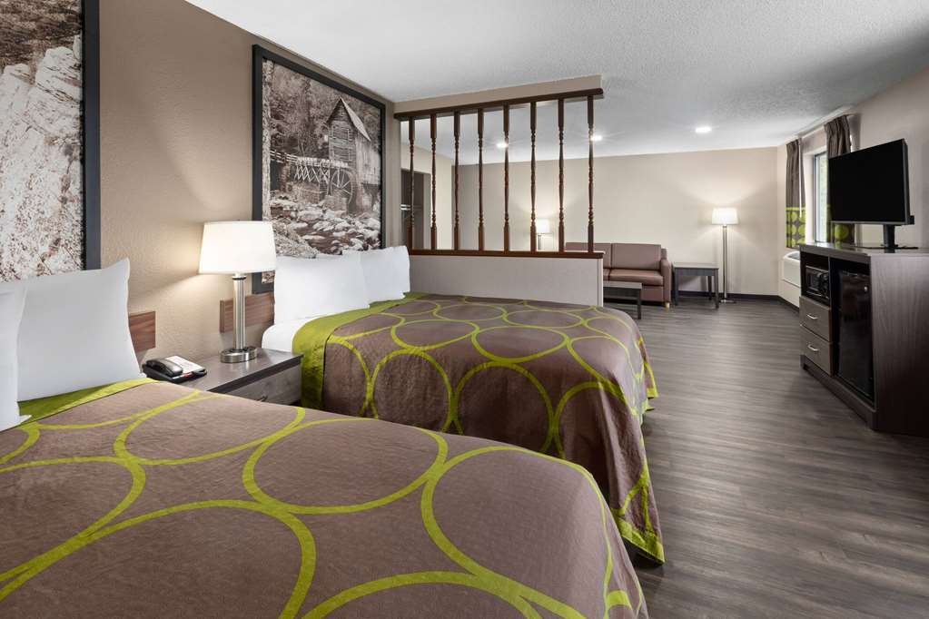 Super 8 by Wyndham Summersville New River National Park - photo 27