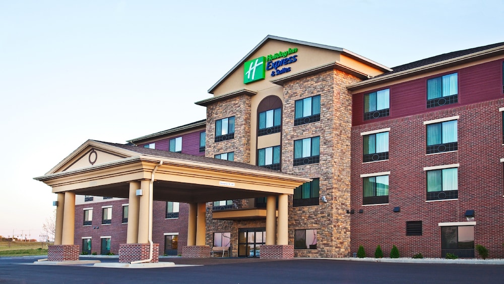 Holiday Inn Express and Suites Sioux Falls SW by IHG in Sioux Falls, United States