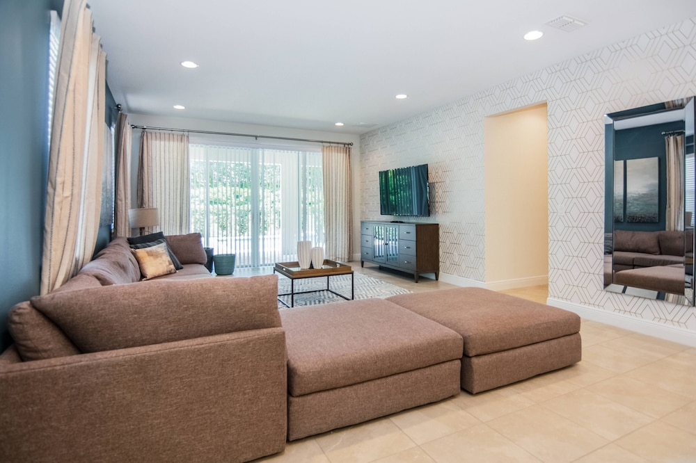 Gorgeous Single Home With Pool at Encore Resort Ec7463 - photo 38