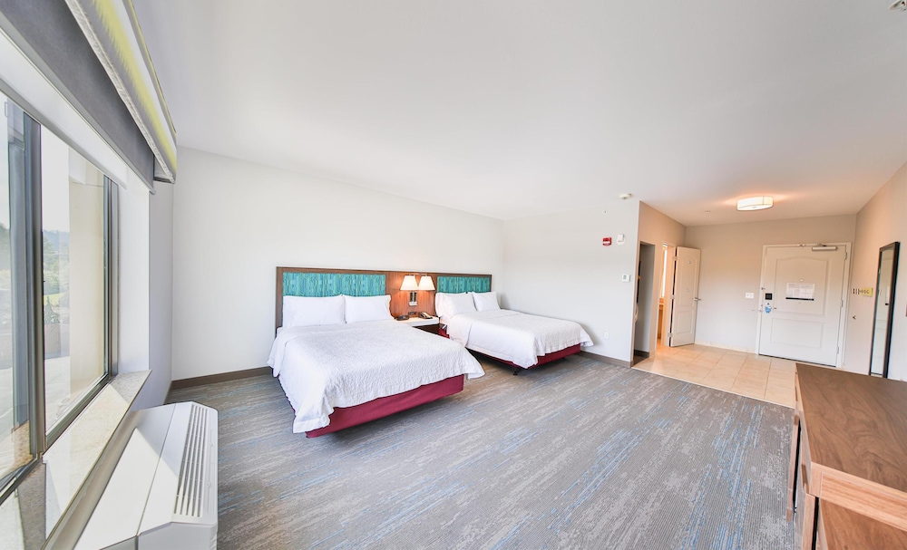 Hampton Inn & Suites Seattle Kent WA - photo 29