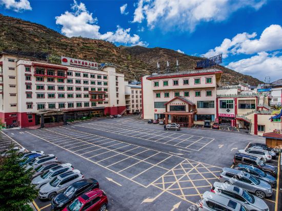 Songpan Taiyanghe International Hotel in Jin'an, People's Republic of China