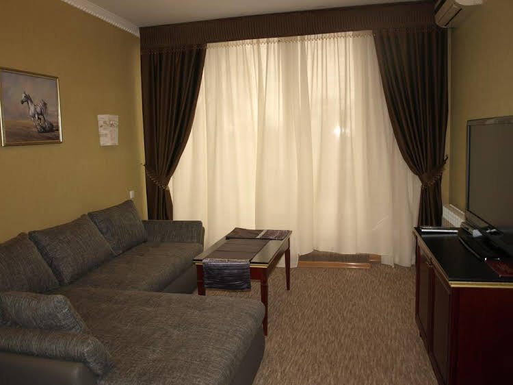 Arle Hotel — Berdyansk — photo 4