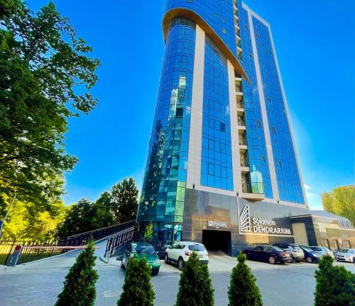 Dendrarium Park 1BD apartment with living room — 4-Star Luxury Hotel in Chisinau, Moldova