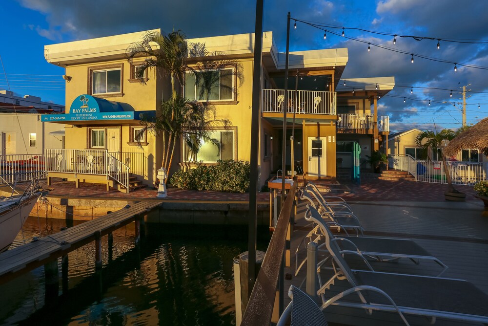 Bay Palms Waterfront Resort Hotel and Marina - photo 38