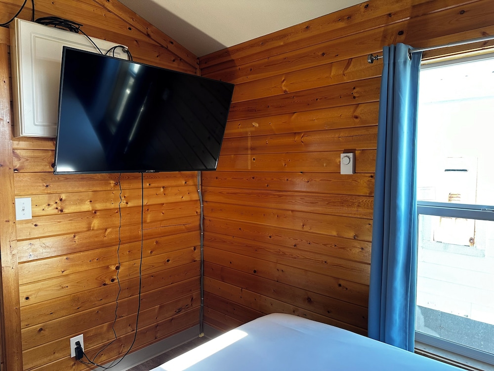 Westport Marina Cottages - photo 35