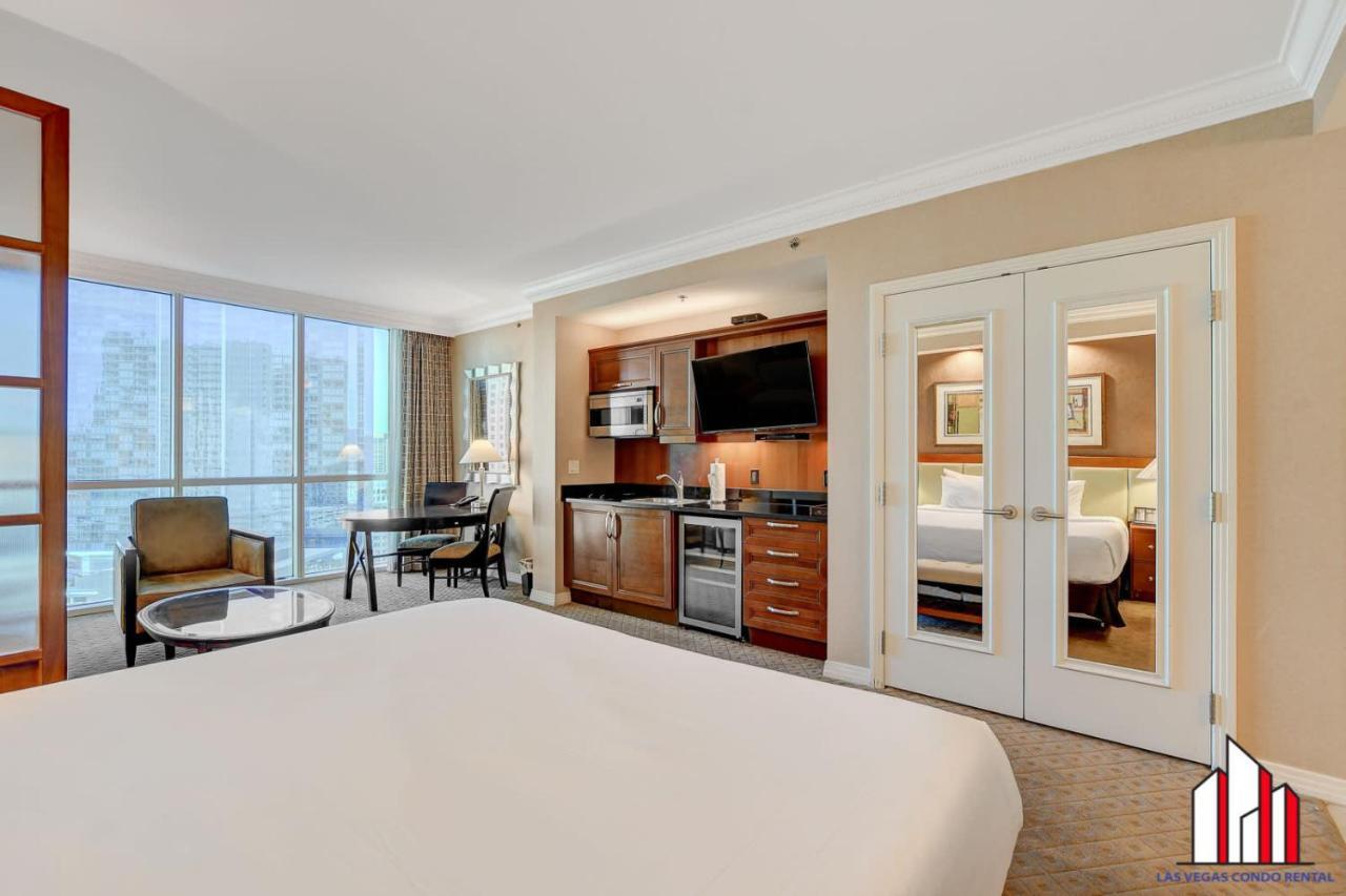MGM Signature 15 709 Strip View Jacuzzi Studio
