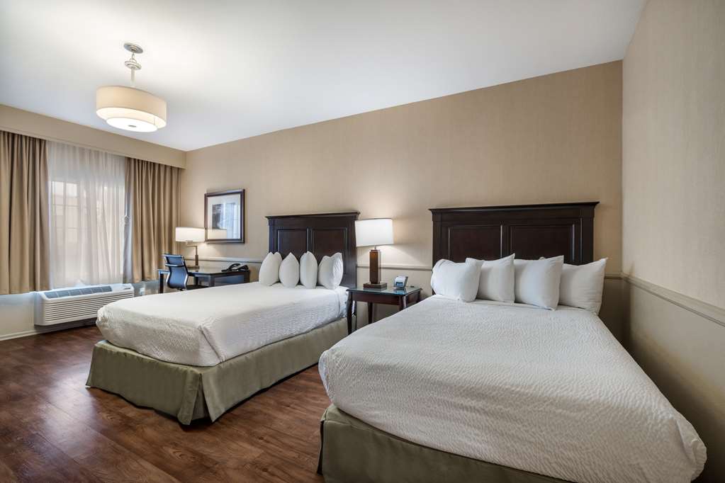 Best Western Corona Hotel and Suites - photo 28