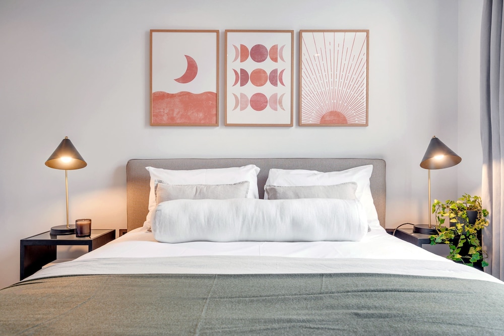 Notting Hill Gate Residence II — 4-Star Luxury Hotel in London, United Kingdom