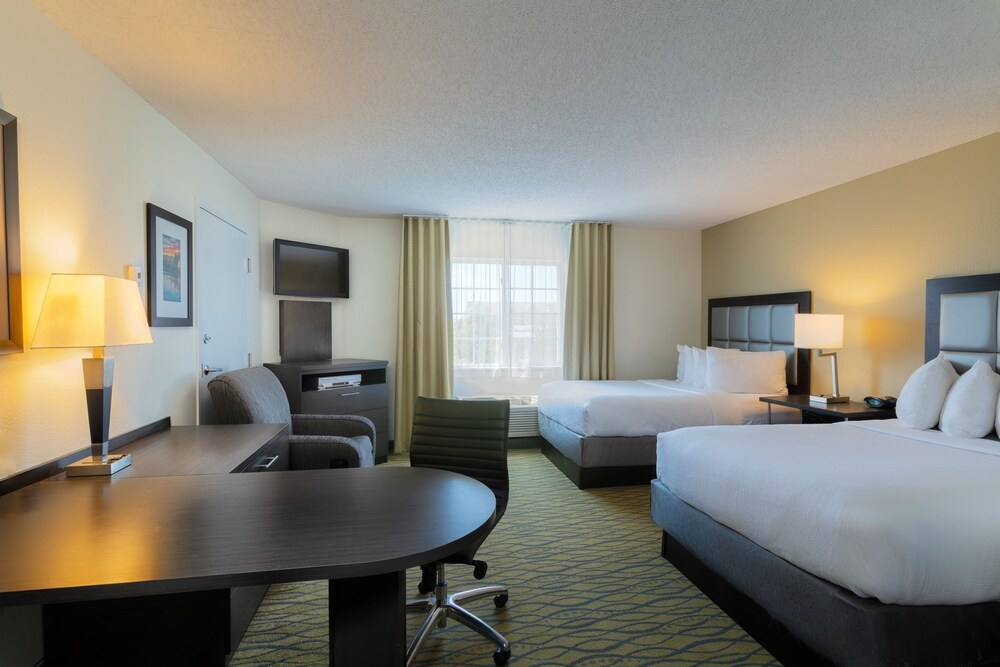 Candlewood Suites Rogers Bentonville - photo 7