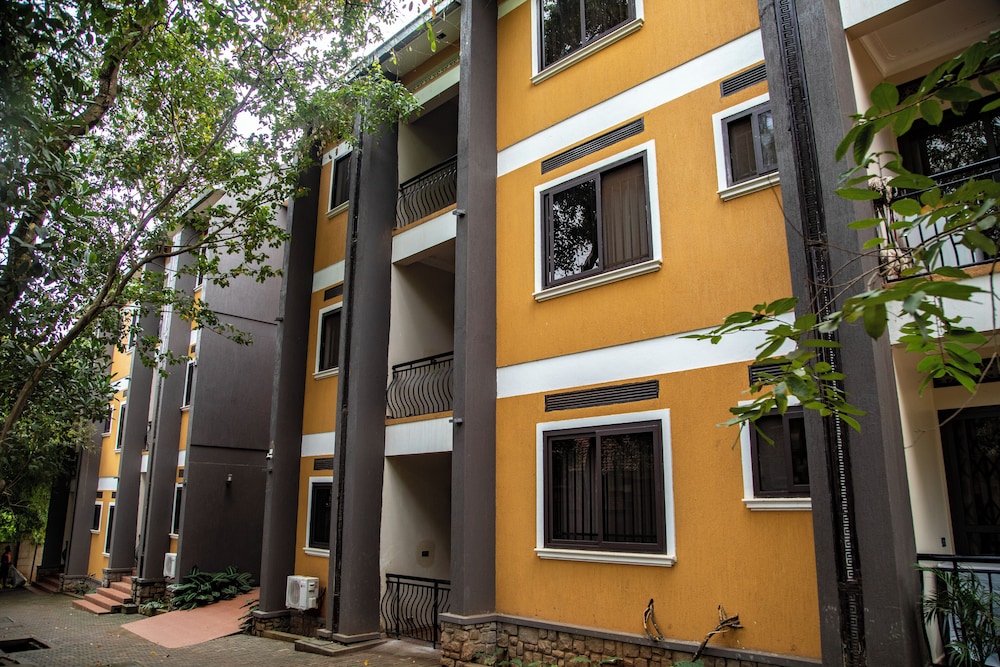 Malachite Apartments — 4-Star Luxury Hotel in Kampala, Republic of Uganda