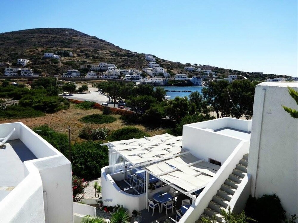 Porto Sikinos Hotel — hotel in Sikinos