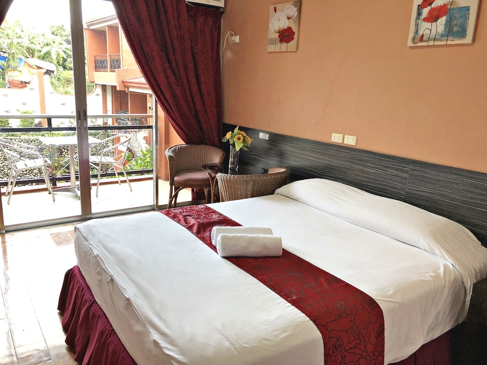 Pura Vida Resort in Tagaytay, Philippines