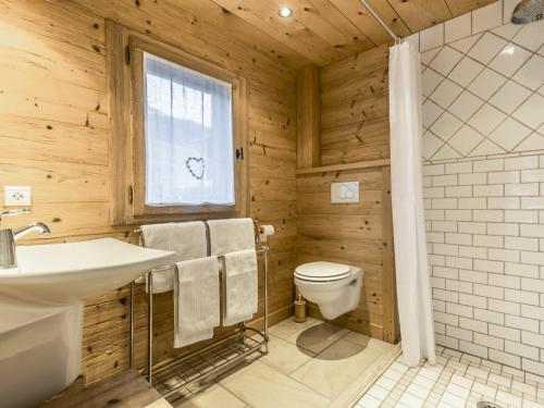 House Authentique cosy 4 15 personnes wifi — 4-Star Luxury Hotel in La Clusaz, France