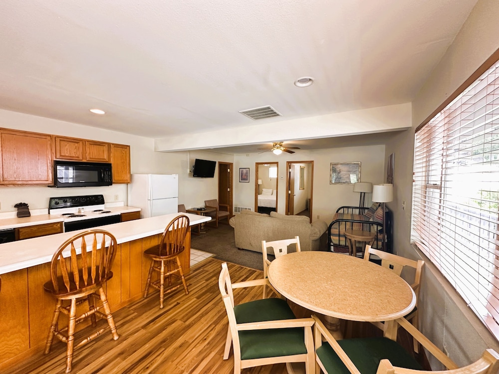 Alhonna Resort LLC - photo 100