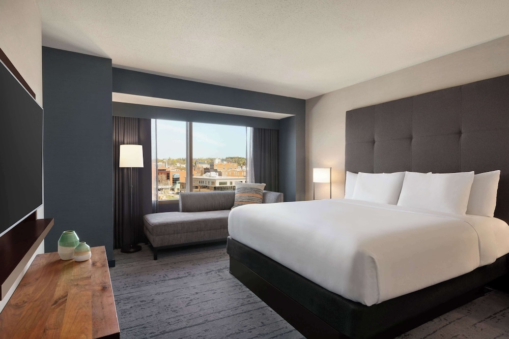 Hotel Champlain Burlington Curio Collection by Hilton - photo 16