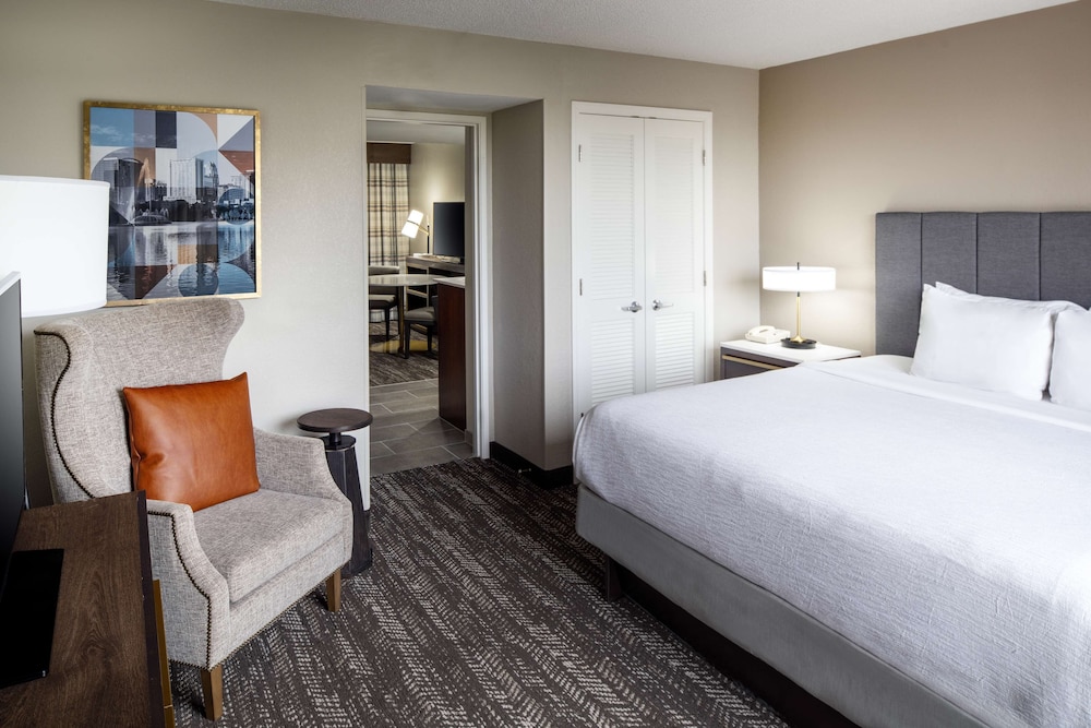 Embassy Suites by Hilton Orlando North - photo 16